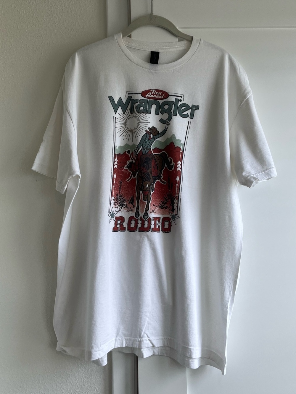 Wrangler White Rodeo Graphic Tee